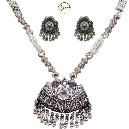 SIERRA Handcrafted Necklace Jewellery with Ear Rings, Oxidized, Bust Pendant, White AD and Pearls - Image 5