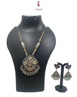 ANAMIKA Handcrafted Necklace Jewellery Set with Ear Rings, Ozidized, Oval Pendant,  Red and Green