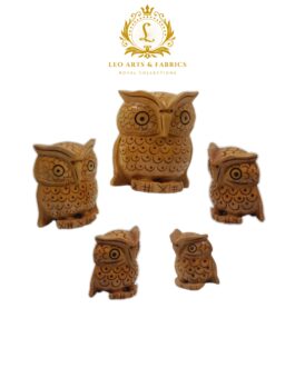 Handcrafted Wooden Owl Family Figurines, Set of 5, Plain Design, 3.5-8cm