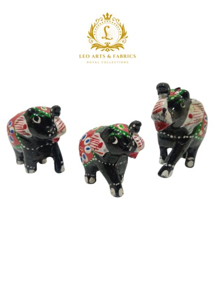 Handcrafted Paper Mache Elephant Family Figurines, Set of 3, Black and Red Colour - Image 4