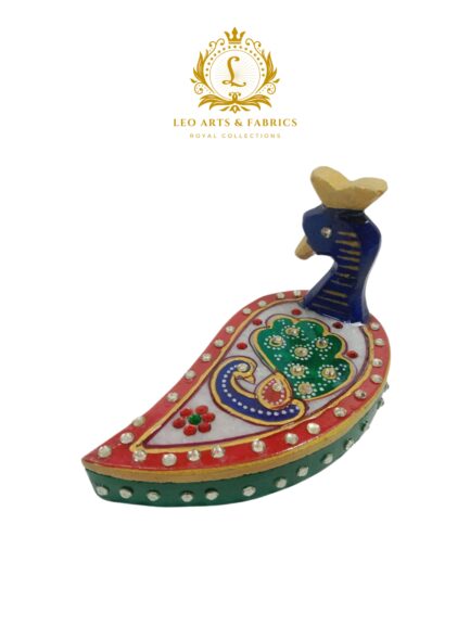 Handcrafted Marble Chopda Peacock - 11.5cm x 6.5 cm x 7cm - Image 4